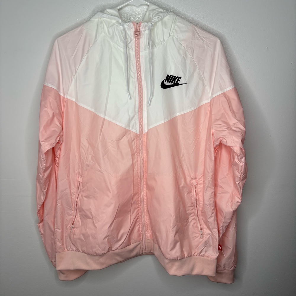 Nike Women’s Windrunner Jacket